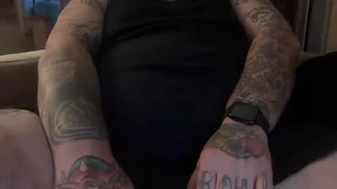 downdaroad819 online show from March 8, 11:58 am