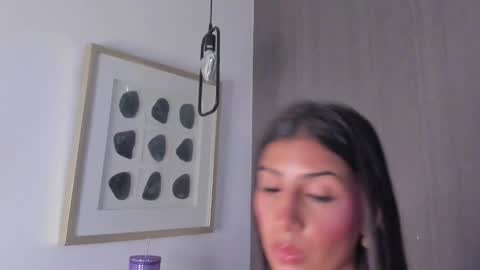 Lissa  Or DRACARYSS your dragon Queen  online show from February 24, 1:10 pm