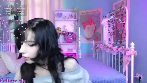 Draculaura online show from February 25, 10:48 am