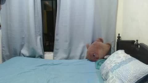 Snapshot of dragon666uwur chatting on January 12, 2:03 am Dragon online show from January 12, 2:03 am