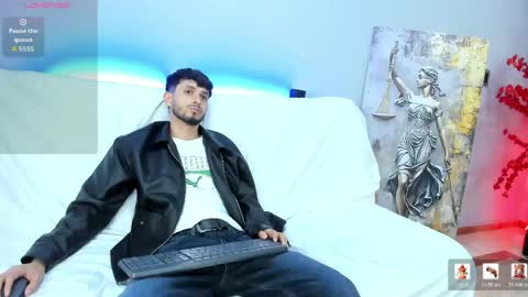 Drake and Zara online show from May 22, 2:24 pm