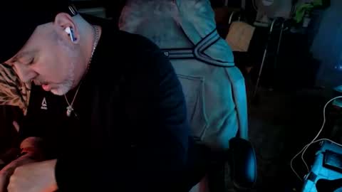 Drake D Vamp aka Drake DarkRose online show from April 7, 9:44 am