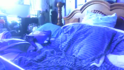 dreaded_folks online show from December 16, 4:13 pm