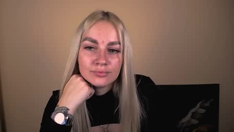 Snapshot of dream_dolly_ chatting on October 25, 12:17 pm dream_dolly_ online show from October 25, 12:17 pm