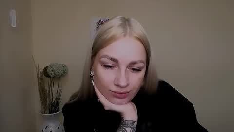 Snapshot of dream_dolly_ chatting on September 27, 2:59 pm dream_dolly_ online show from September 27, 2:59 pm