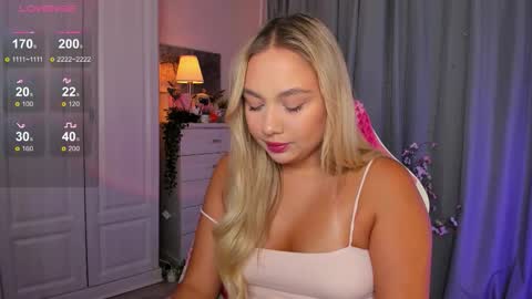  Mary   pvt open    use pink and blue app lovense online show from October 4, 3:43 pm