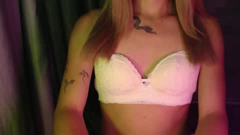 true online show from December 22, 5:42 pm