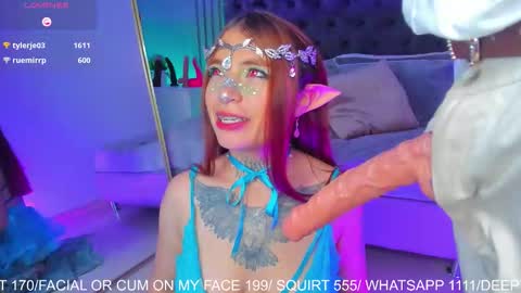 Snapshot of dreamleah_ chatting on October 6, 6:09 am dreamleah_ online show from October 6, 6:09 am