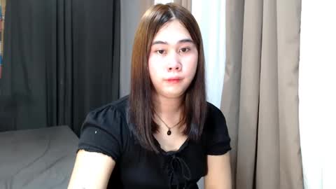 Stacy DONT FORGET TO FOLLOW ME AND THUMBS UP my wife samgrg2 online show from January 28, 1:05 pm