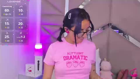 dreammy_kitty online show from March 13, 2:31 pm