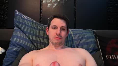 Snapshot of dreamwallker chatting on February 27, 8:20 pm Ioannes Paulus the 2nd online show from February 27, 8:20 pm
