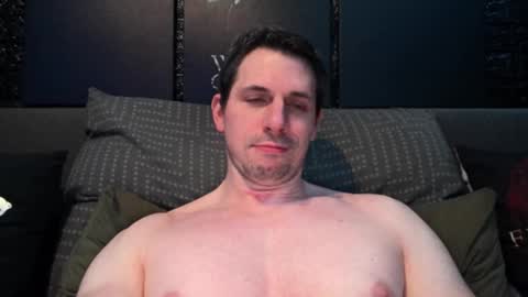 Snapshot of dreamwallker chatting on January 16, 9:51 pm Ioannes Paulus the 2nd online show from January 16, 9:51 pm