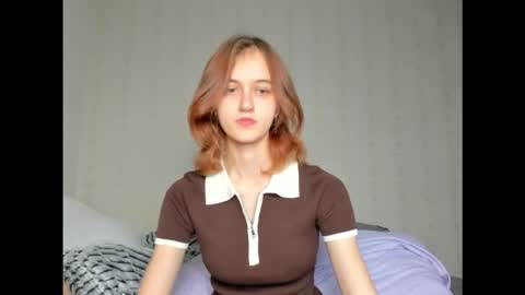 Snapshot of dreamy_pollyyy chatting on October 9, 4:56 pm dreamy_pollyyy online show from October 9, 4:56 pm