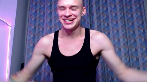 Adam Dream online show from January 10, 8:25 pm