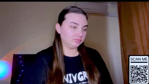 Mila online show from February 20, 3:36 pm