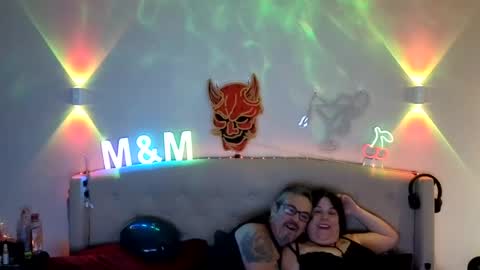 DreamyCouple01 online show from July 15, 12:10 pm