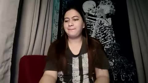 dreamycreamyst online show from March 9, 11:35 pm