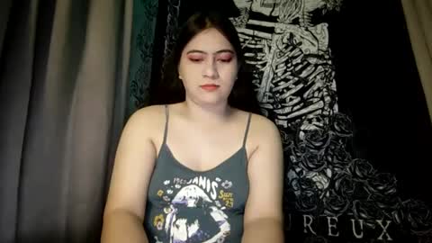 dreamycreamyst online show from February 19, 9:39 am