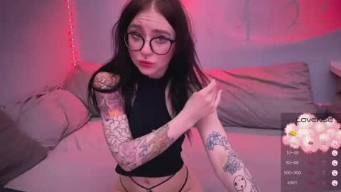 Tara  Sonny online show from February 17, 4:53 am