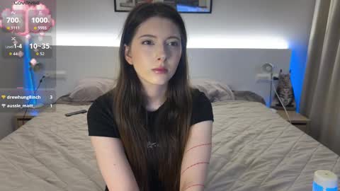 Emily online show from November 21, 8:45 am