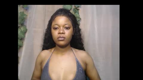 Snapshot of dripqueenx chatting on October 15, 12:03 am linda online show from October 15, 12:03 am