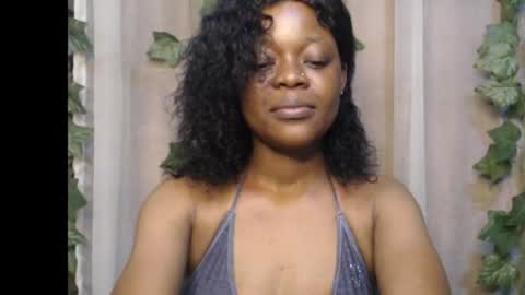 Snapshot of dripqueenx chatting on September 12, 9:50 pm linda online show from September 12, 9:50 pm