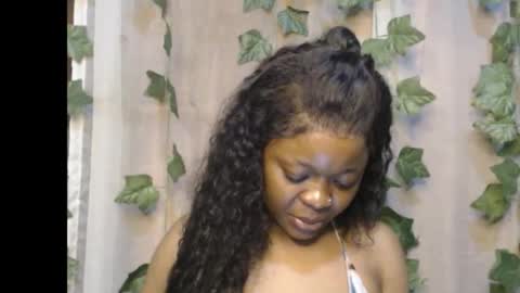 Snapshot of dripqueenx chatting on September 13, 10:01 pm linda online show from September 13, 10:01 pm