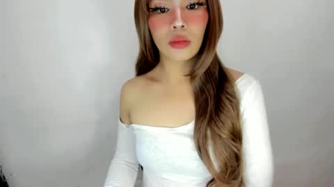 Snapshot of dripqueenxoxo chatting on September 27, 5:16 am miss. Erika online show from September 27, 5:16 am