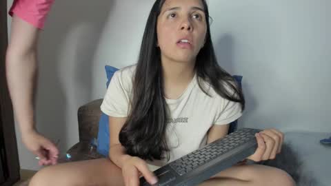 CamiSanti online show from January 18, 2:31 am