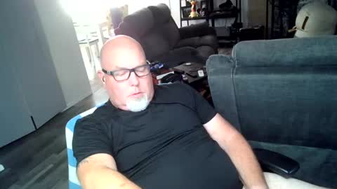 drthomaswayne online show from August 8, 8:52 pm