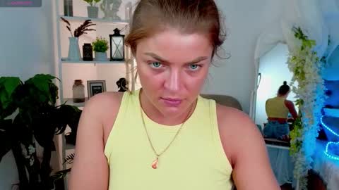 Donna online show from March 7, 5:29 am