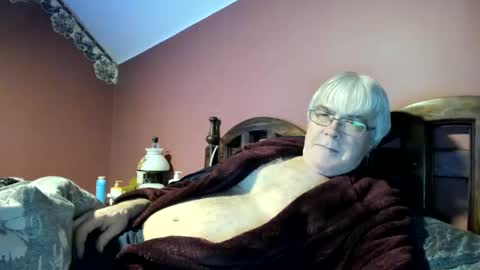 Doug online show from November 24, 2:21 am