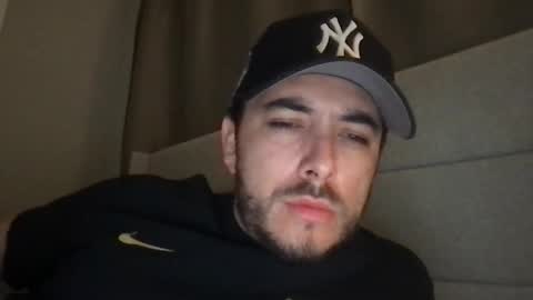 duke12034 online show from November 24, 7:51 am