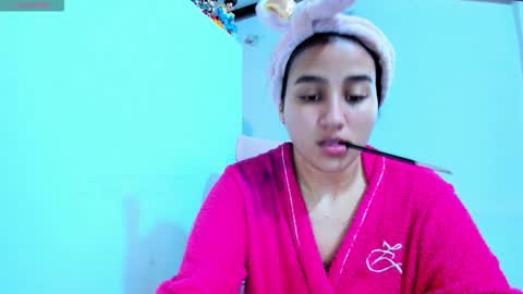 Snapshot of dulce_acosta chatting on September 20, 6:00 pm Dulce online show from September 20, 6:00 pm