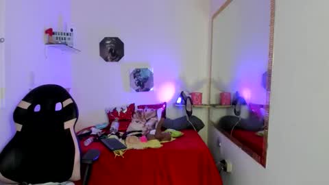 DULCE online show from June 3, 2:33 pm