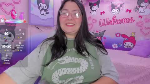 Dulce  online show from May 17, 12:03 pm
