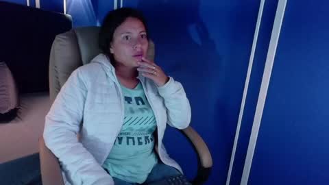 Dulce online show from April 24, 4:03 am