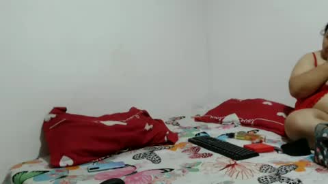 dulcefuegoxxx online show from June 20, 7:31 pm