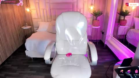 Dulce  online show from November 11, 12:07 pm