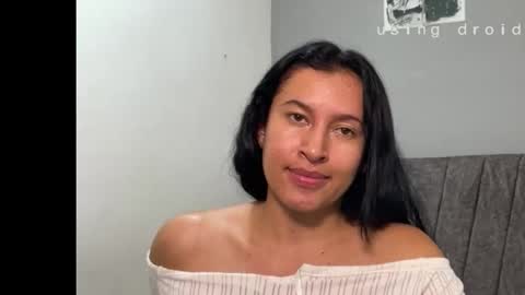 dulceizzy online show from June 6, 2:28 am