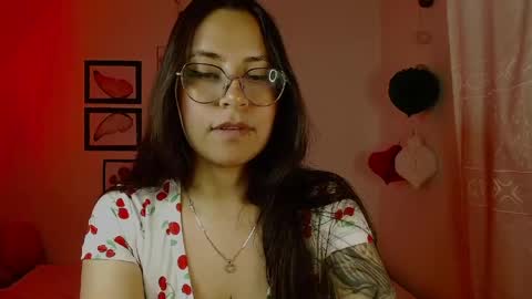 Dulce online show from April 18, 8:27 am