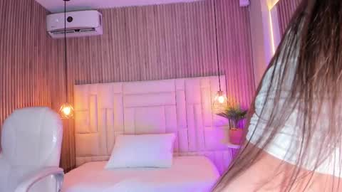 Snapshot of dulcevela chatting on October 2, 11:25 pm dulcevela online show from October 2, 11:25 pm