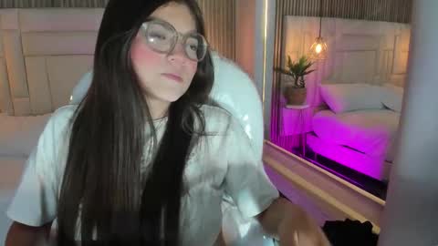 Snapshot of dulcevela chatting on September 15, 10:44 pm dulcevela online show from September 15, 10:44 pm