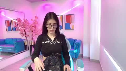 Snapshot of dulcinea_grayy chatting on October 23, 11:34 am dulcinea_grayy online show from October 23, 11:34 am