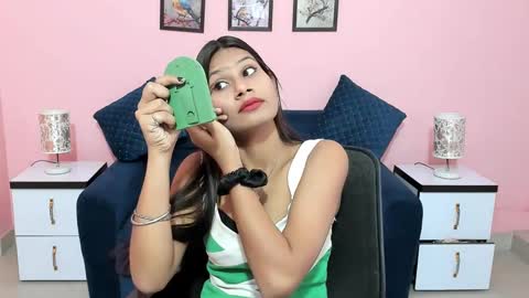 Snapshot of dumble_doree chatting on March 9, 4:05 am dumble_doree online show from March 9, 4:05 am