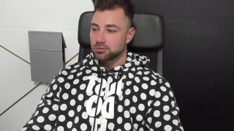 DuncanStone online show from March 3, 5:31 am