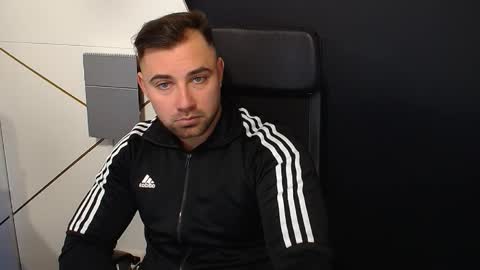 DuncanStone online show from October 16, 5:18 am