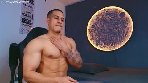 duran_dhikol1 online show from April 9, 3:10 am