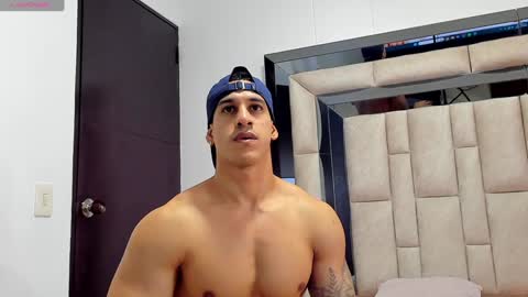 duran_dhikol1 online show from December 19, 1:07 am