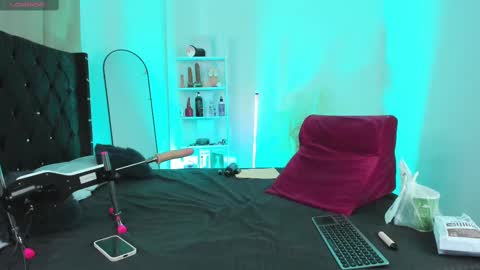 Snapshot of duriel_ chatting on September 28, 10:52 pm Duriel online show from September 28, 10:52 pm